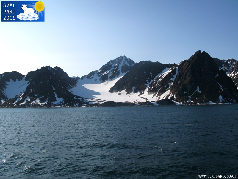 Ghiacciaio nel Magdalenefjord -2