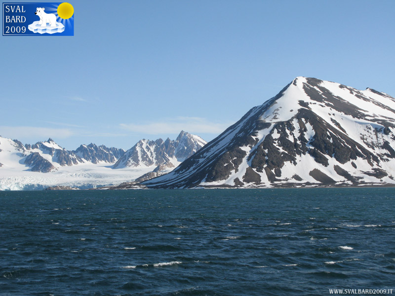 Ghiacciaio nei pressi del Magdalenefjord